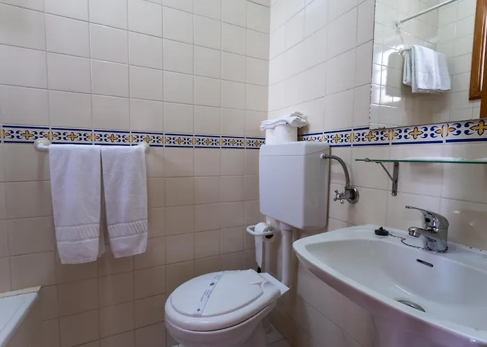 Casas Do Cruzeiro Sabugueiro (Guarda)