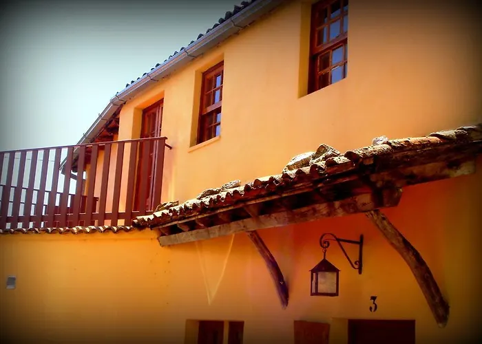 Casas Do Cruzeiro Sabugueiro (Guarda)